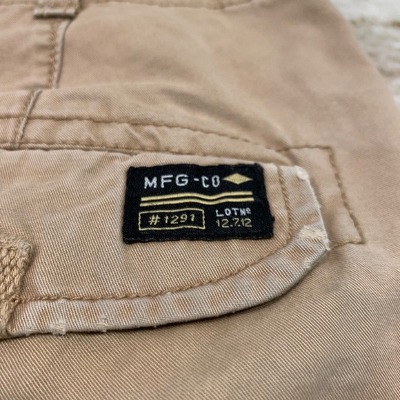 MFG-Co Men's Tan Cargo Shorts, Sz 32, 10"inseam - Picture 5 of 6